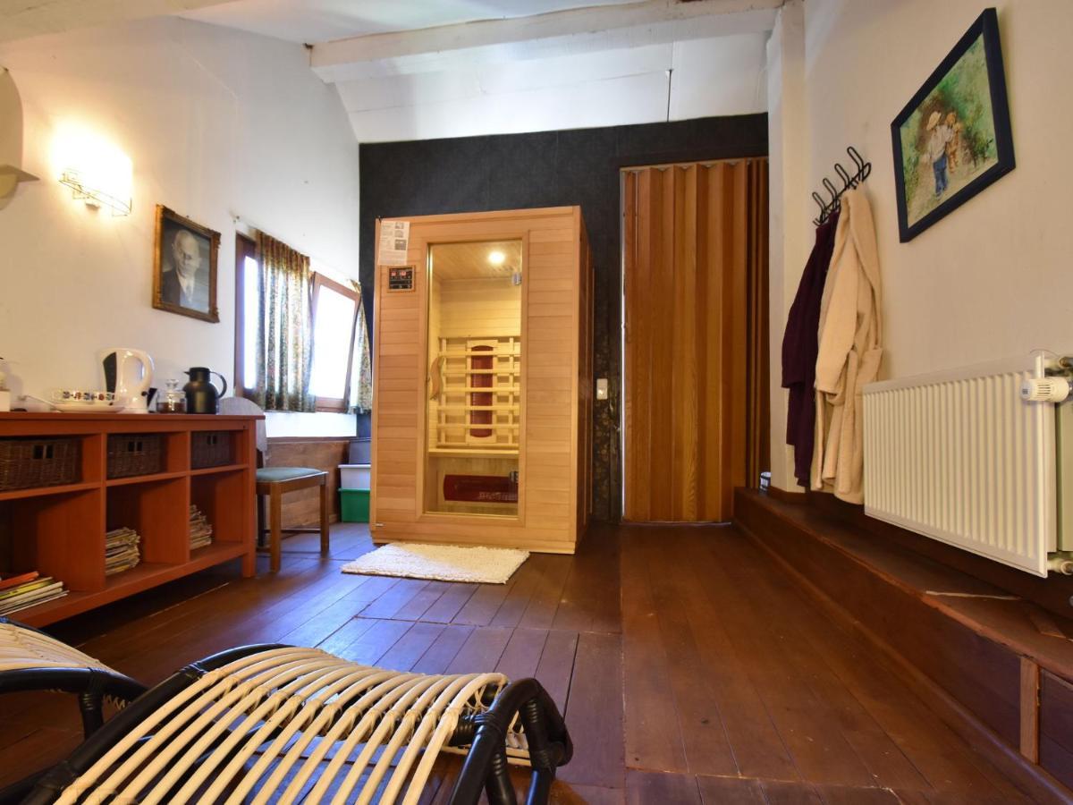 Spacious Holiday Home With Sauna In Celles Sur Plaine Eguisheim Quarto foto